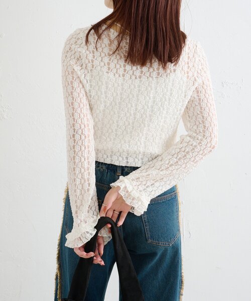 w closet(ダブルクローゼット)の「レース袖フレアトップス(Tシャツ/カットソー・レディース・ブラック/オフホワイト/アイボリー・FREE)」の5枚目の写真