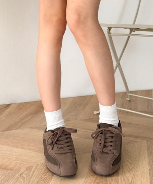 WEGO（ウィゴー）の「WEGO/レースアップローカットスニーカー（スニーカー・レディース・ブラウン/ブラック/グレー・SMALL/MEDIUM/LARGE）」の18枚目の写真