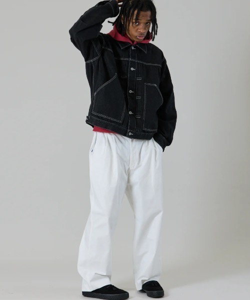 UNFRM OUTDOOR STANDARD(ユニフォームアウトドアスタンダード)の「【UNFRM OUTDOOR STANDARD:ユニフォームアウトドアスタンダード】CLASSIC TWO-TUCK WIDE CHINO TROUSERS/ツータックユニセックスチノパンツ(チノパンツ・メンズ・ベージュ/ホワイト・X-SMALL/SMALL)」の5枚目の写真