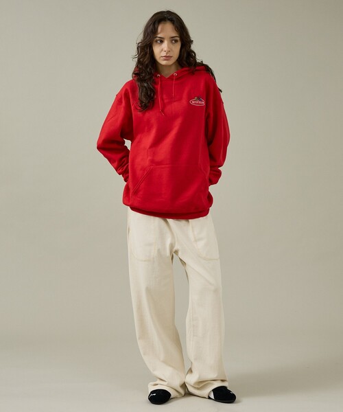 FRUIT OF THE LOOM(フルーツオブザルーム)の「【FRUIT OF THE LOOM】PRINT HOODIE1/ワンポイント/ユニセックス【WEB限定】(パーカー・メンズ・レッド/エンジ・M/L/XL)」の21枚目の写真