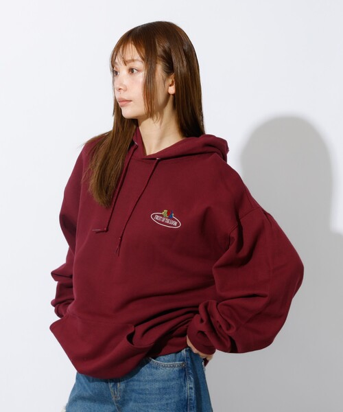 FRUIT OF THE LOOM(フルーツオブザルーム)の「【FRUIT OF THE LOOM】PRINT HOODIE1/ワンポイント/ユニセックス【WEB限定】(パーカー・メンズ・レッド/エンジ・M/L/XL)」の16枚目の写真
