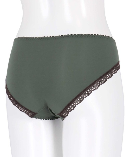 AMPHI（アンフィ）の「「otona MUSEコラボ」「BRAGENIC ブラジェニック ぴたっとフィットタイプ」　ショーツ（ショーツ・レディース・レッド/グリーン/サックスブルー/アイボリー/ブラウン・L/M）」の7枚目の写真