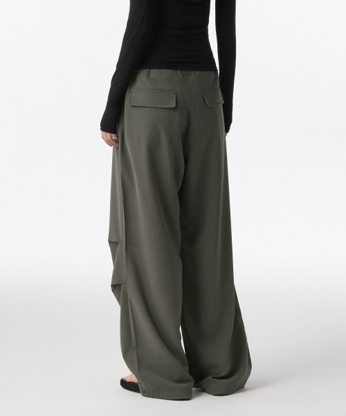 MUSINSA STANDARD WOMAN（ムシンサスタンダードウーマン）の「ウィメンズリネンライクパラシュートパンツ[カーキグレー]（スラックス・レディース・その他・34/32/30/24/26/28）」の2枚目の写真