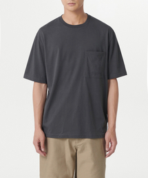 [クールタンダード] リラックスフィットクルーネックポケットTシャツ [ダークグレー]