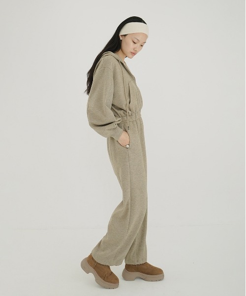 CLANEベージュ コーデュロイ オールインワン CLANE（クラネ）の「CORDUROY JUMPSUIT（つなぎ/オールインワン）」 - WEAR