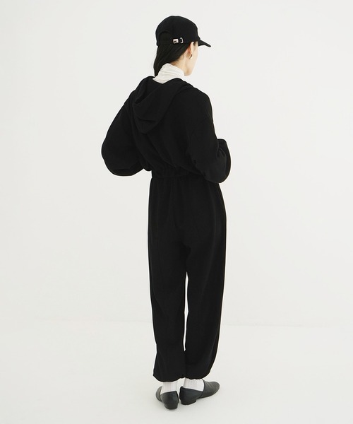 CLANE(クラネ)の「HOODED SWEAT ALL IN ONE(つなぎ/オールインワン・レディース・グレー/ベージュ・1/0)」の7枚目の写真