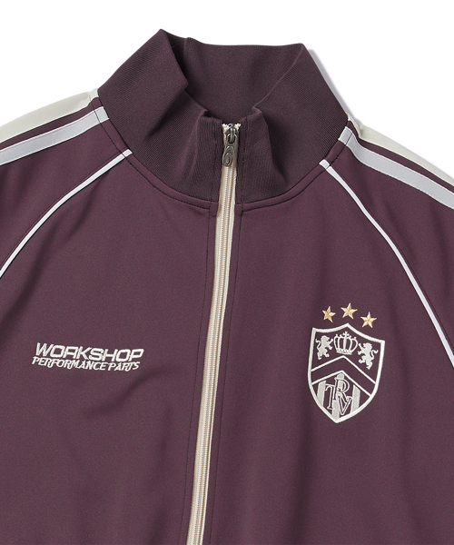 TRAVEL（トラベル）の「コンビネーションテープジャージトラックジャケットバーガンディ（ナイロンジャケット・レディース・その他・SMALL/MEDIUM/LARGE）」の4枚目の写真