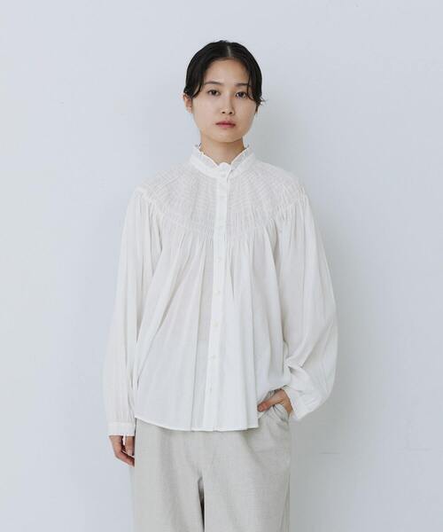 conges payes ADIEU TRISTESSE(コンジェ ペイエ アデュートリステス)の「インドコットンシャーリングステッチブラウス(シャツ/ブラウス・レディース・ライム/サックスブルー/オフホワイト・38)」の8枚目の写真