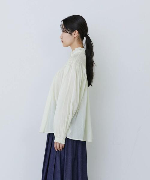 conges payes ADIEU TRISTESSE(コンジェ ペイエ アデュートリステス)の「インドコットンシャーリングステッチブラウス(シャツ/ブラウス・レディース・ライム/サックスブルー/オフホワイト・38)」の17枚目の写真