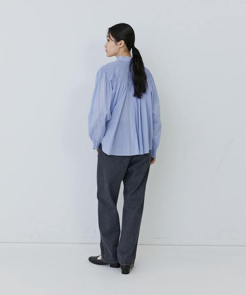 conges payes ADIEU TRISTESSE(コンジェ ペイエ アデュートリステス)の「インドコットンシャーリングステッチブラウス(シャツ/ブラウス・レディース・ライム/サックスブルー/オフホワイト・38)」の21枚目の写真