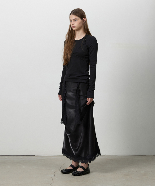 THREE TO EIGHTY(スリートゥエイティー)の「LACE SHIRRING LONG SKIRT BLACK(スカート・レディース・その他・SMALL/MEDIUM)」の2枚目の写真