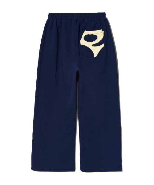 PIECEMAKER(ピースメーカー)の「PCE POCKET APPLIQUE SWEAT PANTS (NAVY)(スウェットパンツ・レディース・その他・SMALL/MEDIUM/LARGE)」の1枚目の写真