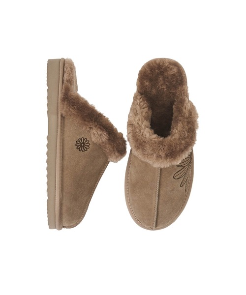 Mardi Mercredi（マルディメクルディ）の「CLASSIQUE SLIPPER / クラシック ミュール ファー スリッポン（スリッポン・レディース・ライトブラウン/ダークブラウン/スモークピンク/ブラック/ネイビー/ブルー/アッシュブラウン・23cm/25cm/24cm）」の10枚目の写真