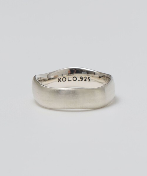 SHIPS（シップス）の「XOLO: WAVE WITH HAIR LINE（リング・メンズ・シルバー・ONE SIZE）」の3枚目の写真