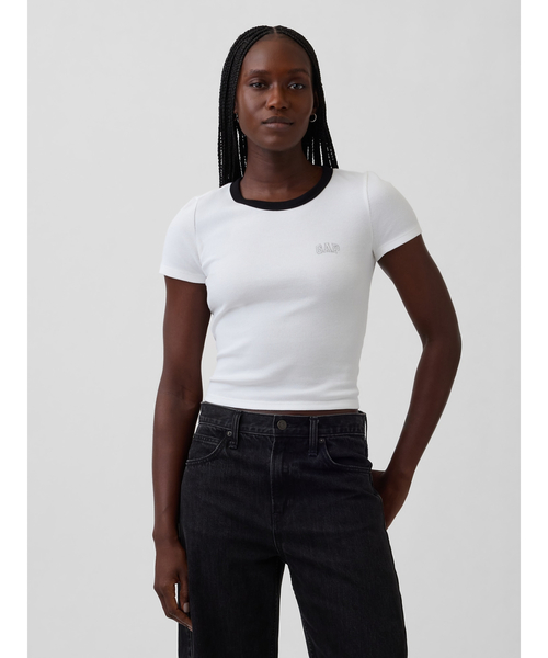 GAP(ギャップ)の「リブ GAPロゴ 半袖チビTシャツ(Tシャツ/カットソー・レディース・ピンク/ホワイト/ベージュ/ブラック/ブルー/イエロー・XS/XXS/S/M/L/XL)」の2枚目の写真