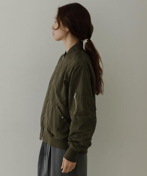 URBAN RESEARCH Sonny Label(アーバンリサーチサニーレーベル)の「『WEB限定』リバーシブルオーバーMA-1(MA-1・レディース・ホワイト系その他/グリーン系その他・FREE)」の11枚目の写真