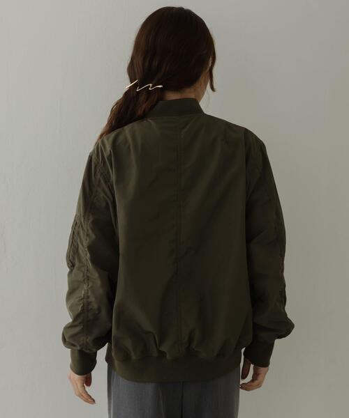 URBAN RESEARCH Sonny Label(アーバンリサーチサニーレーベル)の「『WEB限定』リバーシブルオーバーMA-1(MA-1・レディース・ホワイト系その他/グリーン系その他・FREE)」の12枚目の写真