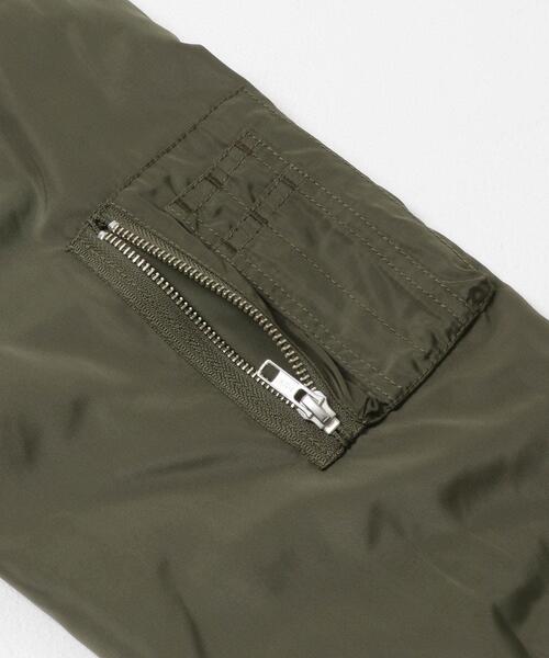 URBAN RESEARCH Sonny Label(アーバンリサーチサニーレーベル)の「『WEB限定』リバーシブルオーバーMA-1(MA-1・レディース・ホワイト系その他/グリーン系その他・FREE)」の19枚目の写真