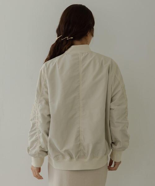 URBAN RESEARCH Sonny Label(アーバンリサーチサニーレーベル)の「『WEB限定』リバーシブルオーバーMA-1(MA-1・レディース・ホワイト系その他/グリーン系その他・FREE)」の21枚目の写真