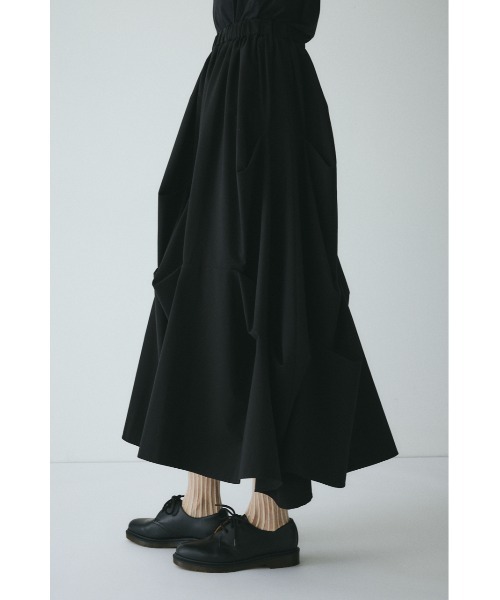HeRIN.CYE（ヘリンドットサイ）の「CLO Many tuck volume skirt　　CLOメニータックボリュームスカート（スカート・レディース・ブラック・36/38）」の10枚目の写真