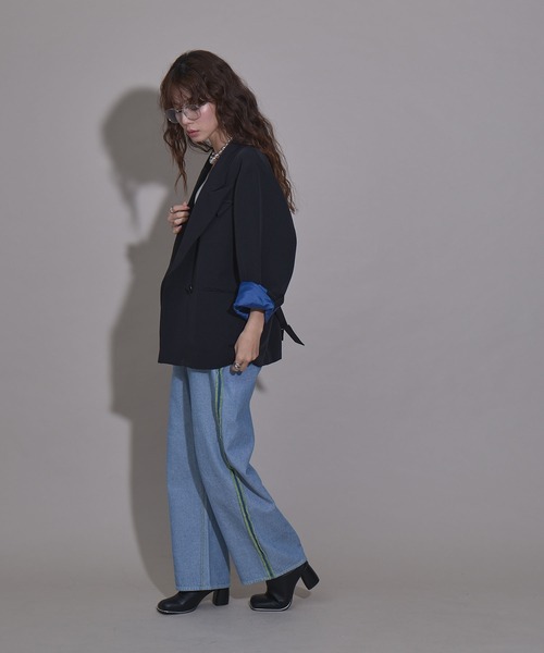 bohmal(ボマール)の「ダブルボタンオーバーサイズジャケット【セットアップ対応】(その他アウター・レディース・グレイッシュベージュ/ブラック・FREE)」の10枚目の写真