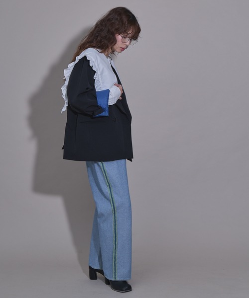 bohmal(ボマール)の「ダブルボタンオーバーサイズジャケット【セットアップ対応】(その他アウター・レディース・グレイッシュベージュ/ブラック・FREE)」の13枚目の写真