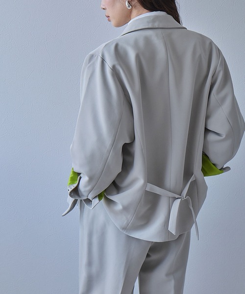 bohmal(ボマール)の「ダブルボタンオーバーサイズジャケット【セットアップ対応】(その他アウター・レディース・グレイッシュベージュ/ブラック・FREE)」の17枚目の写真