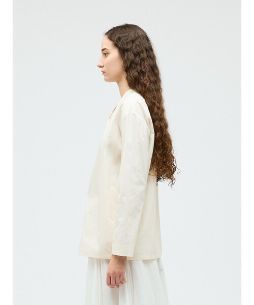 mizuiroind（ミズイロインド）の「mizuiro ind シャツカーディガン（カーディガン/ボレロ・レディース・ネイビー/ベージュ/オフホワイト/ブラック/アイボリー・FREE）」の13枚目の写真