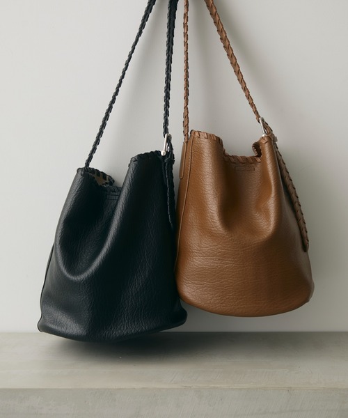 full/fill.(フルフィル)の「braid desigh one shoulder bag / ブレードデザインワンショルダーバッグ(ショルダーバッグ・レディース・ブラック/ブラウン・FREE)」の14枚目の写真