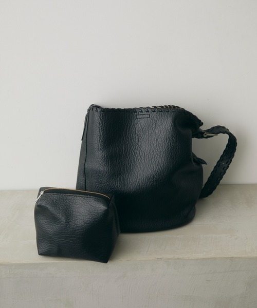full/fill.(フルフィル)の「braid desigh one shoulder bag / ブレードデザインワンショルダーバッグ(ショルダーバッグ・レディース・ブラック/ブラウン・FREE)」の16枚目の写真