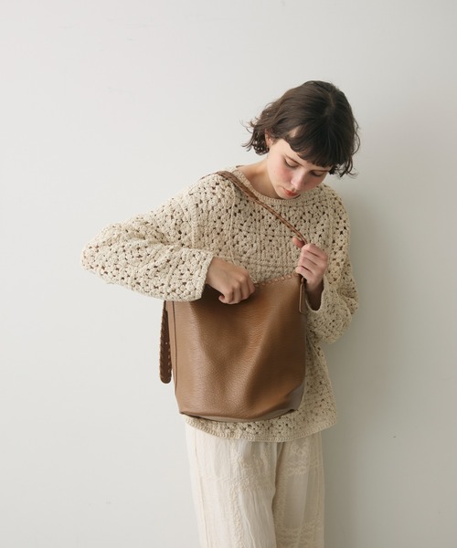 full/fill.(フルフィル)の「braid desigh one shoulder bag / ブレードデザインワンショルダーバッグ(ショルダーバッグ・レディース・ブラック/ブラウン・FREE)」の8枚目の写真
