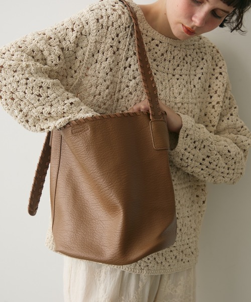 full/fill.(フルフィル)の「braid desigh one shoulder bag / ブレードデザインワンショルダーバッグ(ショルダーバッグ・レディース・ブラック/ブラウン・FREE)」の9枚目の写真