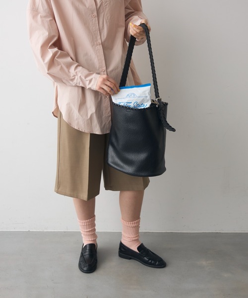 full/fill.(フルフィル)の「braid desigh one shoulder bag / ブレードデザインワンショルダーバッグ(ショルダーバッグ・レディース・ブラック/ブラウン・FREE)」の22枚目の写真