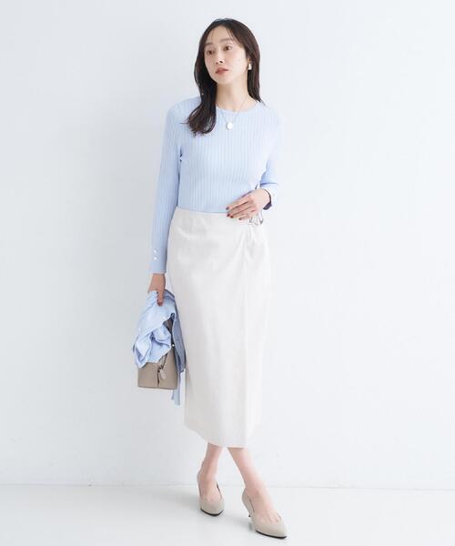 UNTITLED（アンタイトル）の「【洗える/後ろウエストゴム】デニム調シャンブレーナロースカート（スカート・レディース・ネイビー/ライトベージュ・48/46/44/42/04/03/02/01/00/50）」の6枚目の写真