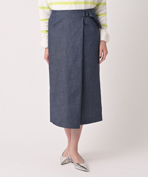 UNTITLED（アンタイトル）の「【洗える/後ろウエストゴム】デニム調シャンブレーナロースカート（スカート・レディース・ネイビー/ライトベージュ・48/46/44/42/04/03/02/01/00/50）」の9枚目の写真