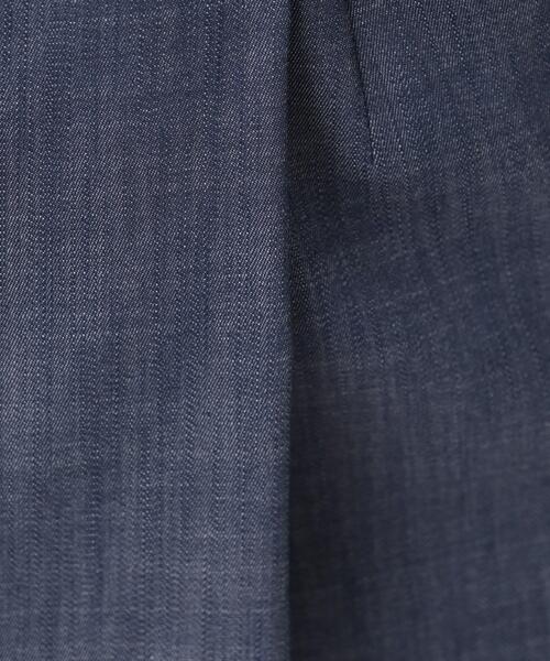 UNTITLED（アンタイトル）の「【洗える/後ろウエストゴム】デニム調シャンブレーナロースカート（スカート・レディース・ネイビー/ライトベージュ・48/46/44/42/04/03/02/01/00/50）」の12枚目の写真