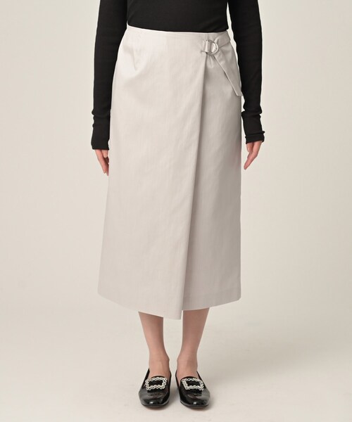 UNTITLED（アンタイトル）の「【洗える/後ろウエストゴム】デニム調シャンブレーナロースカート（スカート・レディース・ネイビー/ライトベージュ・48/46/44/42/04/03/02/01/00/50）」の13枚目の写真