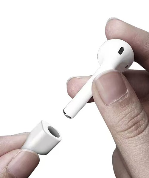 CALIFORNIA OUTFITTERS（カリフォルニア アウトフィッターズ）の「1D31-KR マグネット吸着 コードレスイヤフォン 紛失防止ストラップ ワイヤレスイヤホンネックストラップ AirPods対応（ヘッドフォン/イヤホン・レディース・ブラック/ホワイト・ONESIZE）」の3枚目の写真