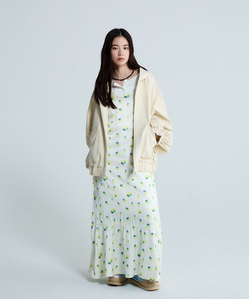 JEANASIS（ジーナシス）の「モンスターフードブルゾン/647989（ブルゾン・レディース・ブラウン/グレー系その他/ブラック/アイボリー・FREE）」の5枚目の写真