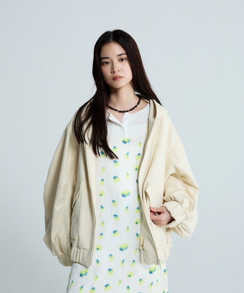 JEANASIS（ジーナシス）の「モンスターフードブルゾン/647989（ブルゾン・レディース・ブラウン/グレー系その他/ブラック/アイボリー・FREE）」の6枚目の写真