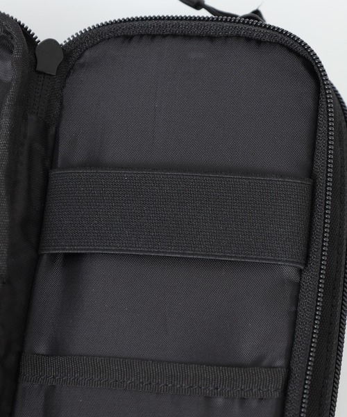 Dickies（ディッキーズ）の「Dickiesﾎﾟﾘﾗﾊﾞｰﾜｯﾍﾟﾝ多機能ﾎﾟｰﾁ（ポーチ・メンズ・ブラック系/ブラック・FREE）」の11枚目の写真
