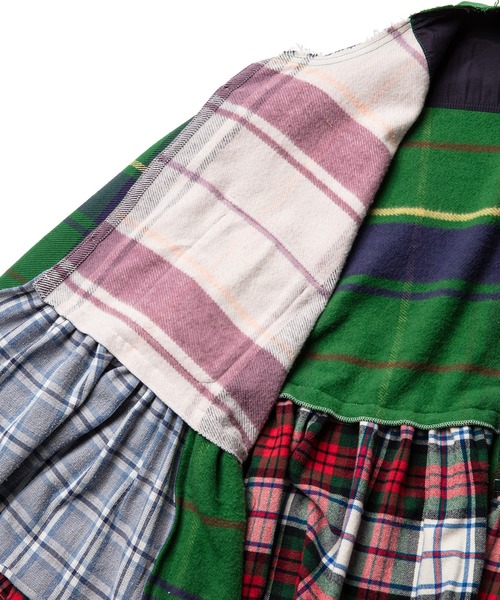 UNUSED（アンユーズド）の「【 UNUSED × YuumiARIA 】crazy pattern ruffled shirt（シャツ/ブラウス・レディース・その他・FREE）」の2枚目の写真