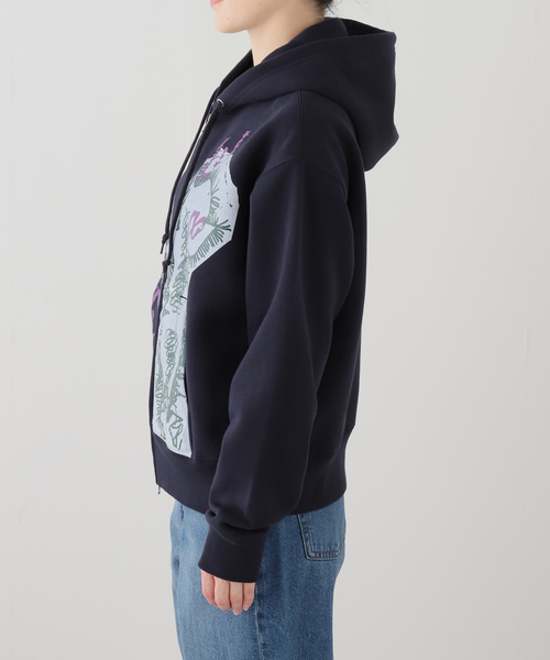 PULP/417EDIFICE(パルプフォーワンセブンエディフィス)の「UK ARTIST PROJECT【LEOMI】FLOWERS HOODIE(パーカー・レディース・ネイビー・SMALL/MEDIUM)」の16枚目の写真