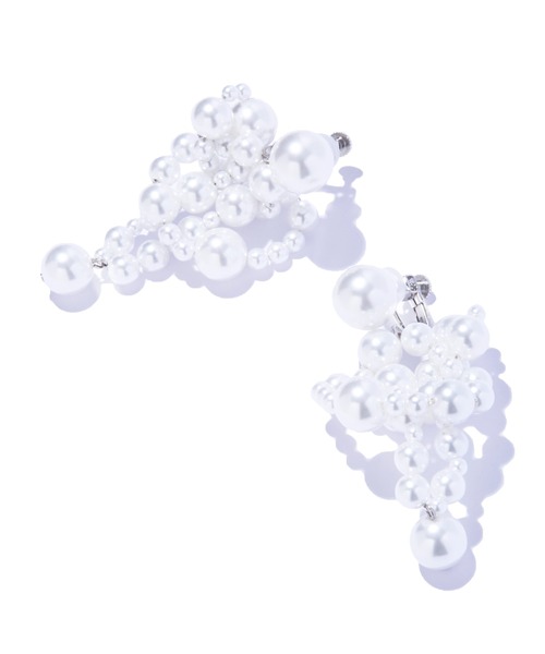 IRIS47(イリスフォーセブン)の「【IRIS 47】corallo earring/コラーロ イヤリング(イヤリング・レディース・ホワイト・FREE)」の3枚目の写真