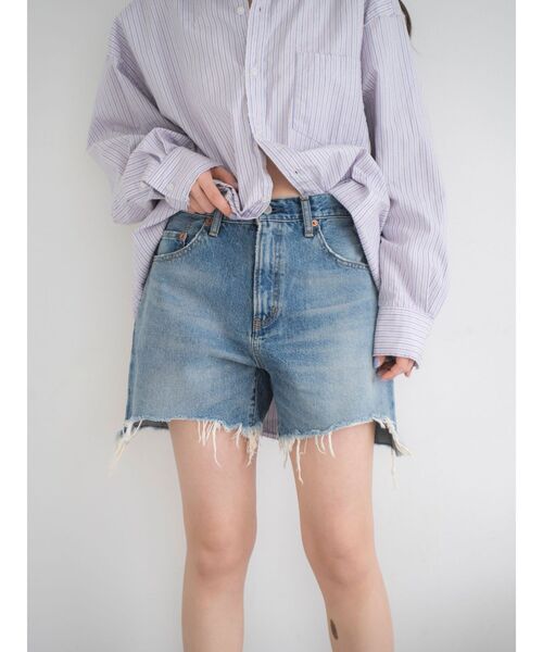 Ungrid(アングリッド)の「カットオフデザインデニムショートパンツ(デニムパンツ・レディース・ブルー・MEDIUM/SMALL)」の7枚目の写真
