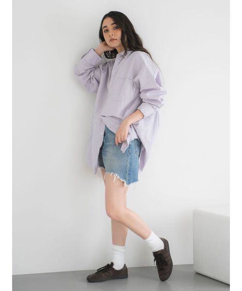 Ungrid(アングリッド)の「カットオフデザインデニムショートパンツ(デニムパンツ・レディース・ブルー・MEDIUM/SMALL)」の11枚目の写真