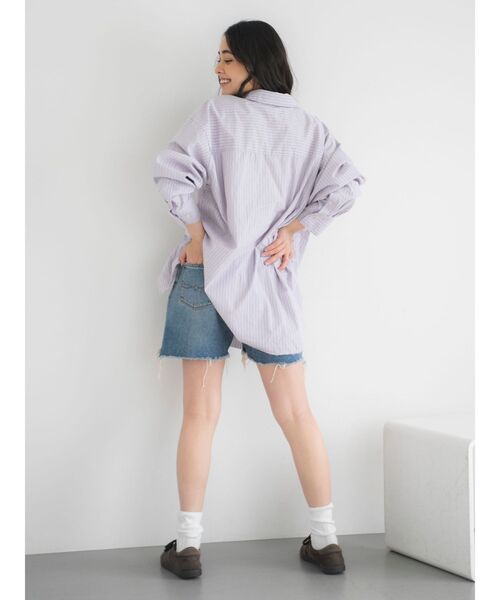 Ungrid(アングリッド)の「カットオフデザインデニムショートパンツ(デニムパンツ・レディース・ブルー・MEDIUM/SMALL)」の12枚目の写真