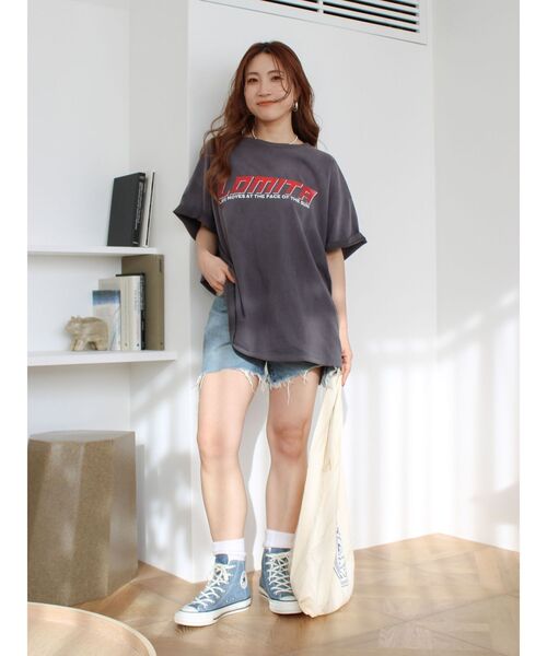 Ungrid(アングリッド)の「カットオフデザインデニムショートパンツ(デニムパンツ・レディース・ブルー・MEDIUM/SMALL)」の16枚目の写真