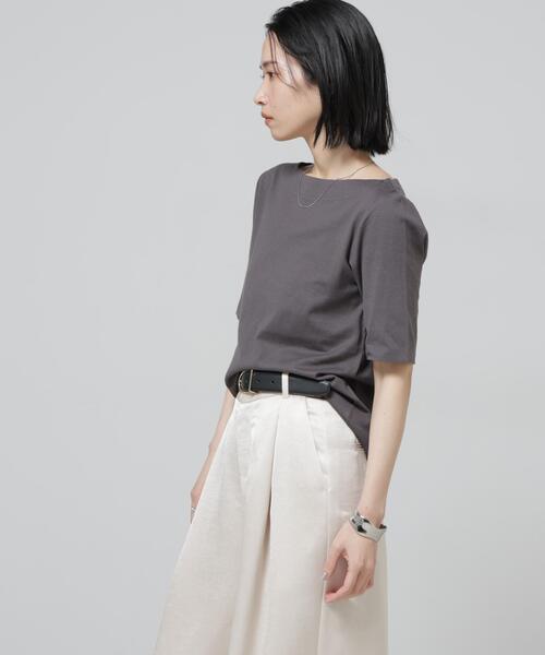 NANO universe（ナノユニバース）の「Anti Soaked(R) 汗染み防止ボートネックTシャツ（Tシャツ/カットソー・レディース・トップグレー/ブラック/ホワイト/チャコール・S/M/L）」の11枚目の写真
