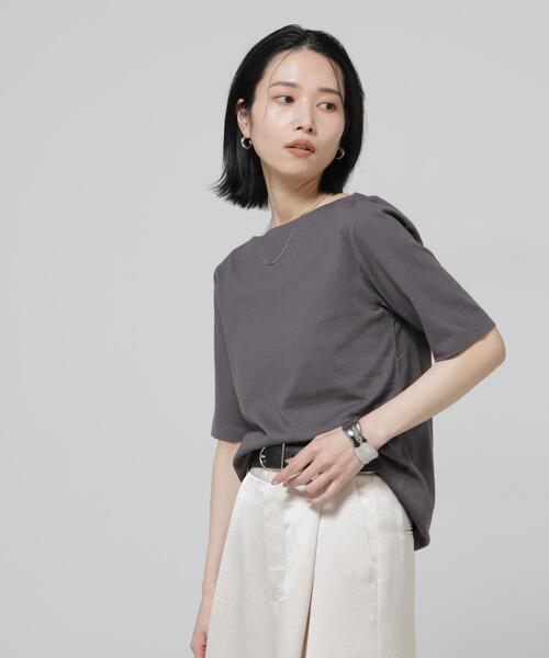 NANO universe（ナノユニバース）の「Anti Soaked(R) 汗染み防止ボートネックTシャツ（Tシャツ/カットソー・レディース・トップグレー/ブラック/ホワイト/チャコール・S/M/L）」の12枚目の写真